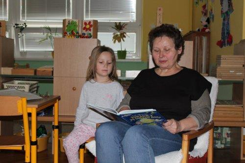 Pohádkové čtení v MŠ s babičkami 34  