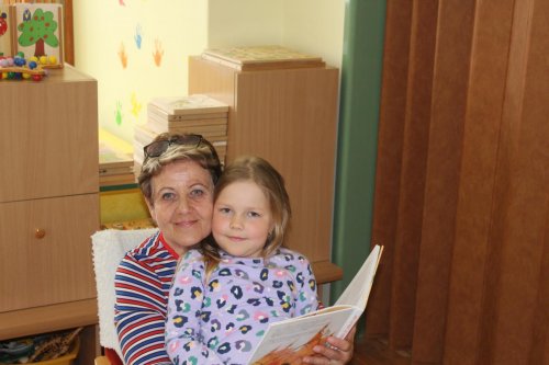 Čtení s  babičkou v mateřské škole 8  