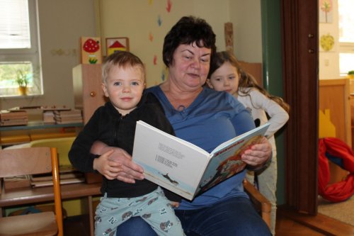 Pohádkové čtení s babičkami 5  