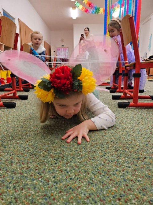 KARNEVALOVÝ TÝDEN 12  