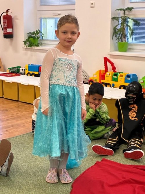 KARNEVALOVÝ TÝDEN 37  