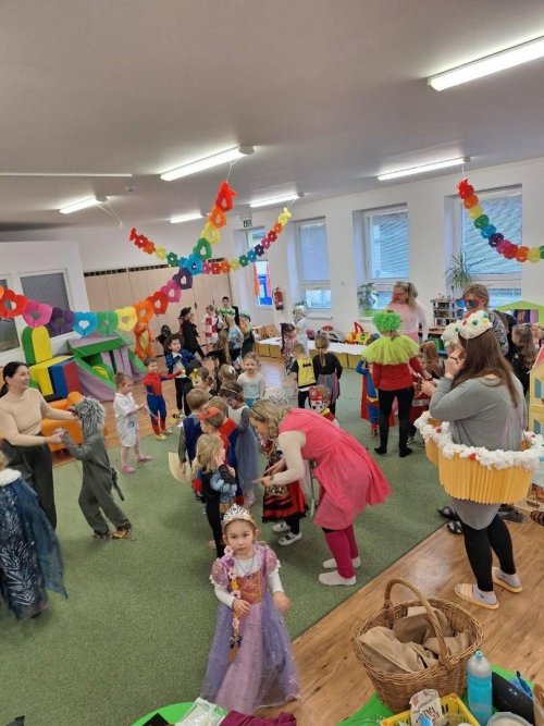 KARNEVALOVÝ TÝDEN 31  