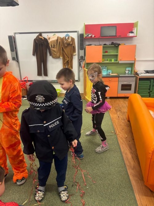 KARNEVALOVÝ TÝDEN 19  