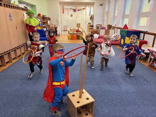 KARNEVALOVÝ TÝDEN 51  