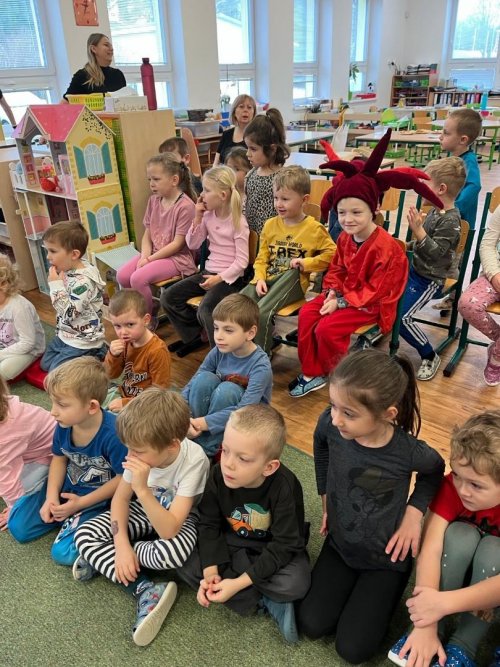 FAŠANK VE ŠKOLCE 14  