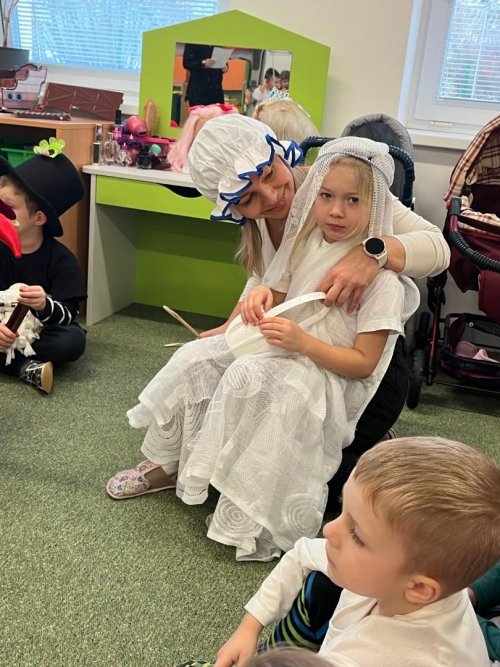 FAŠANK VE ŠKOLCE 18  