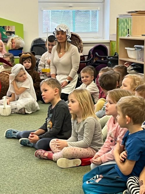 FAŠANK VE ŠKOLCE 27  