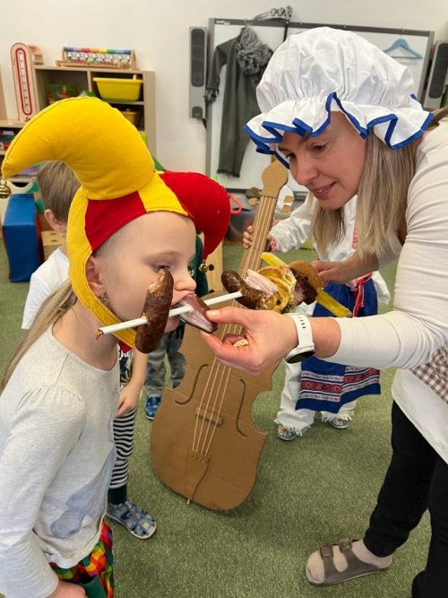 FAŠANK VE ŠKOLCE 11  