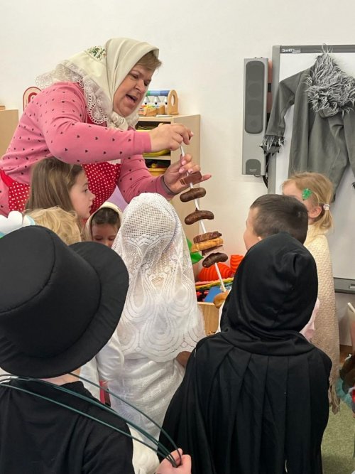 FAŠANK VE ŠKOLCE 21  