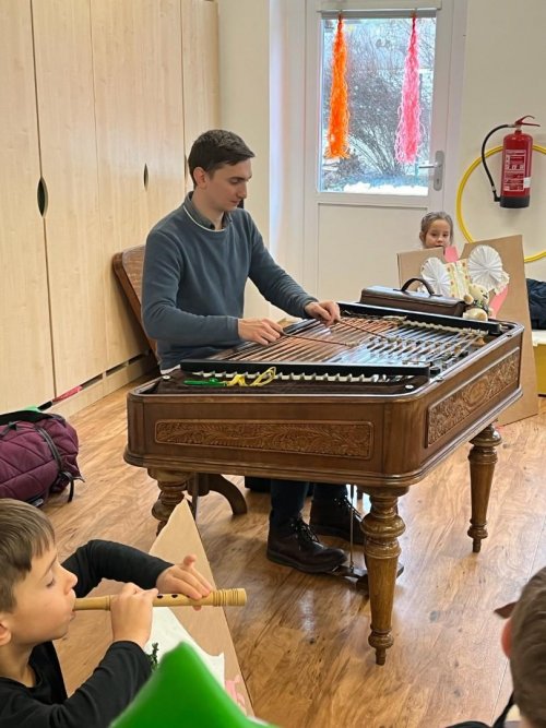 FAŠANK VE ŠKOLCE 34  