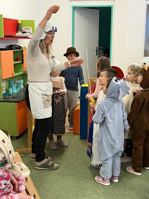 FAŠANK VE ŠKOLCE 23  